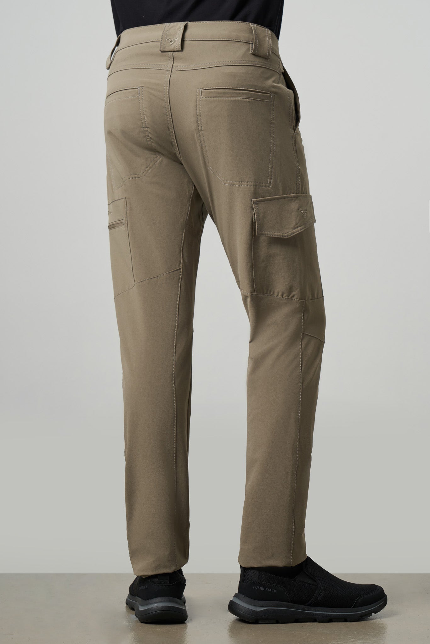 Archer Camp Wolf Outdoor Pants