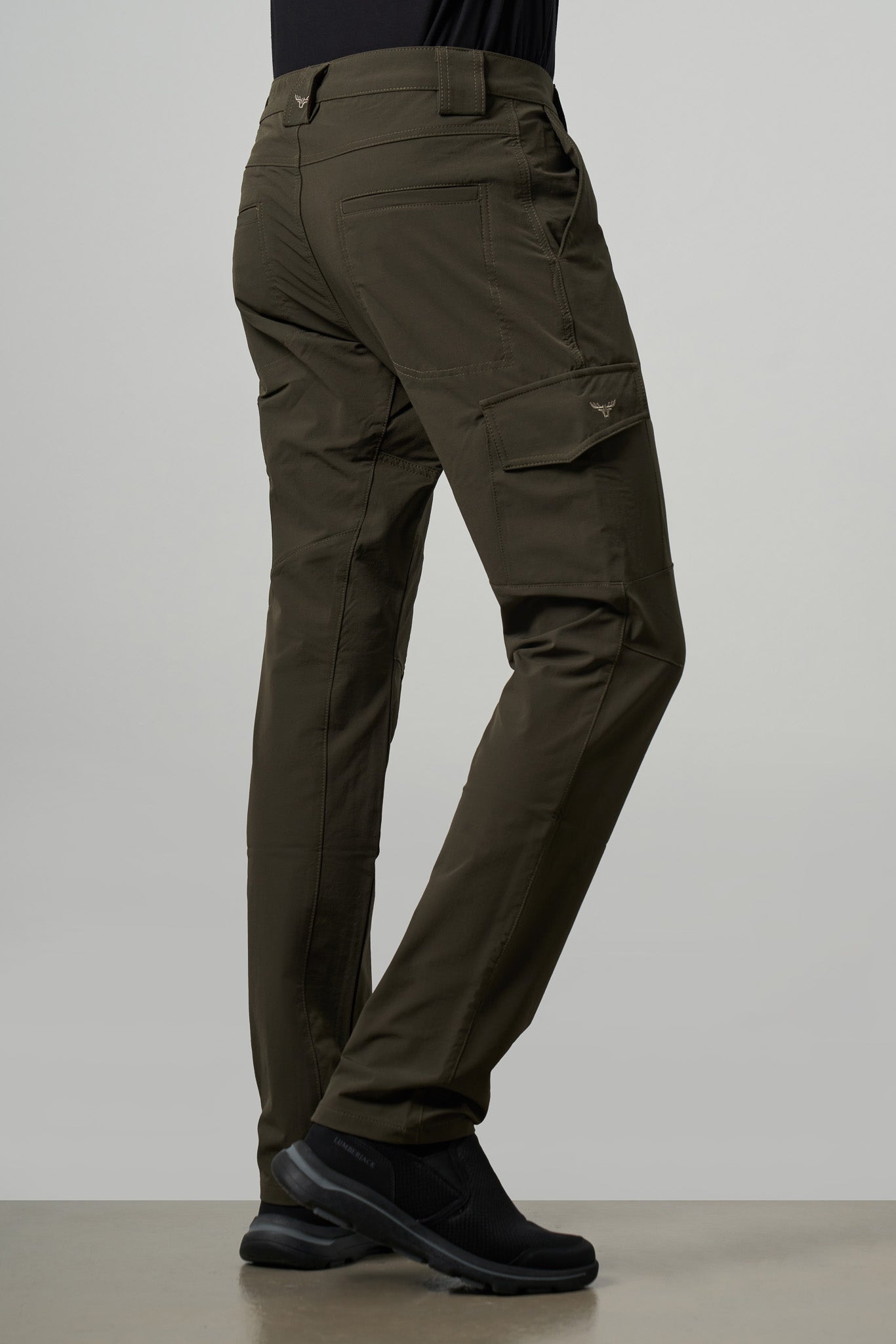 Archer Camp Wolf Outdoor Pants