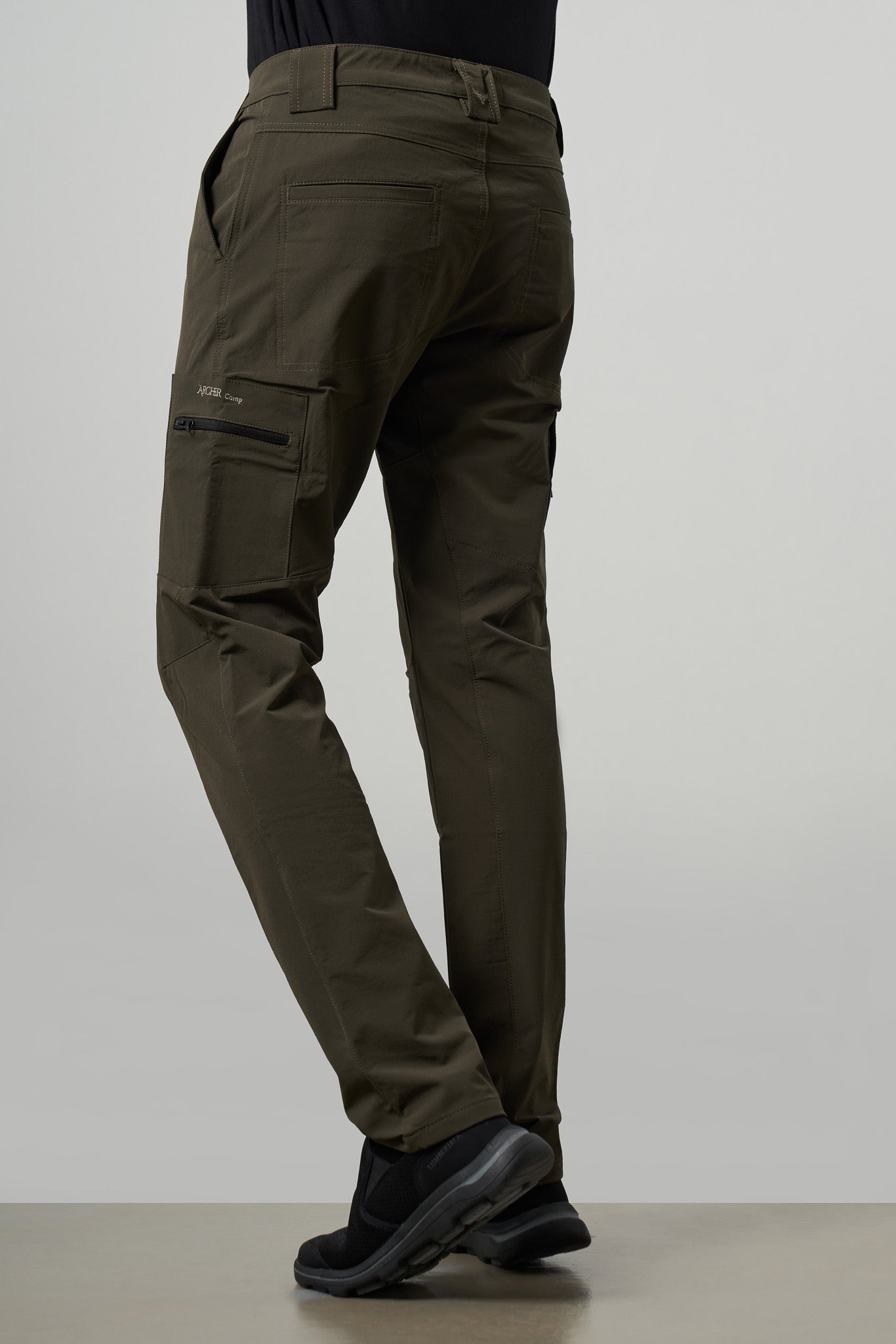 Archer Camp Wolf Outdoor Pants